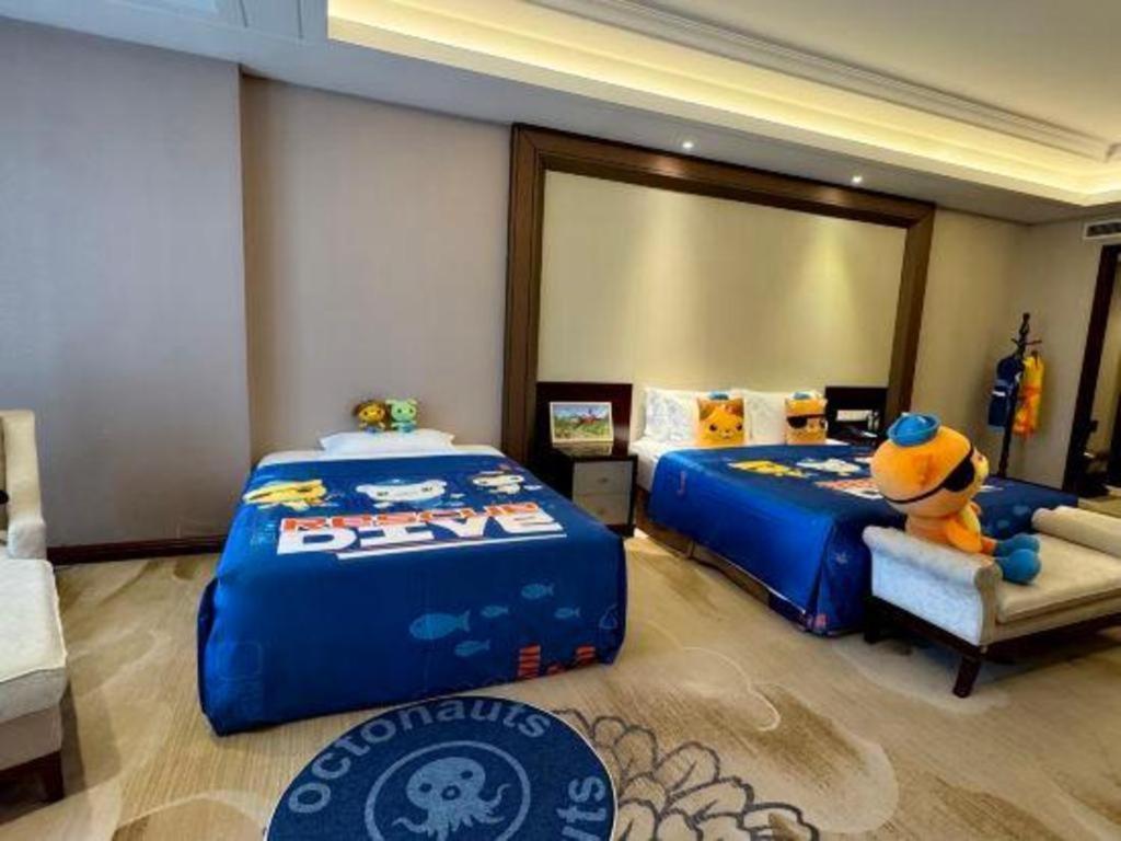 Linyi Blue Horizon International Hotel Yi He Exterior photo