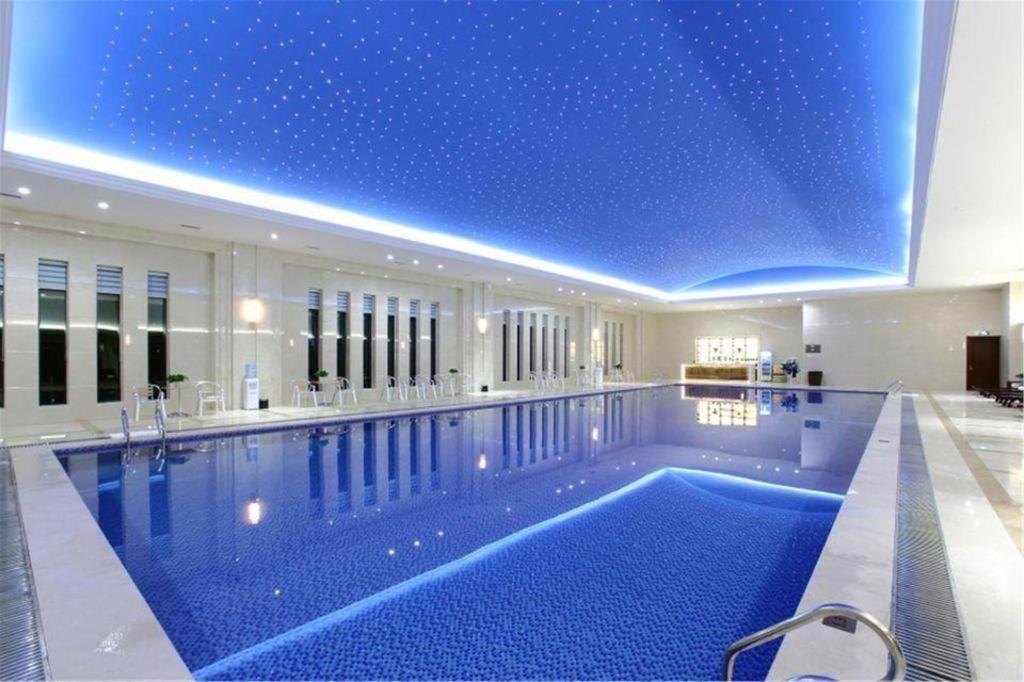 Linyi Blue Horizon International Hotel Yi He Exterior photo